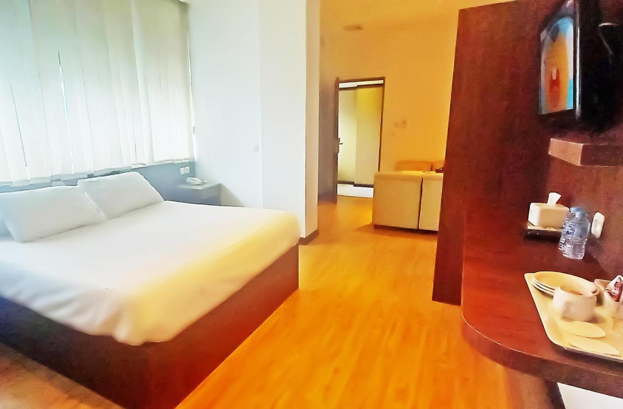 Hotel Aruni Ancol Джакарта Екстер'єр фото