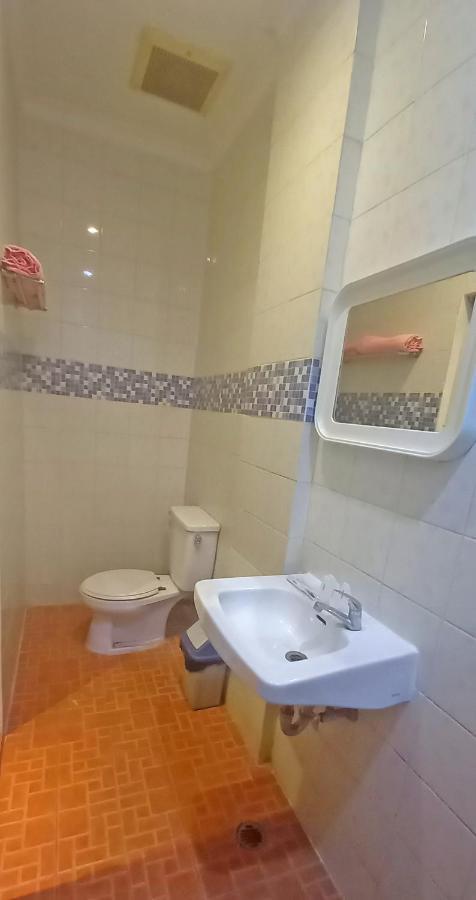 Hotel Aruni Ancol Джакарта Екстер'єр фото